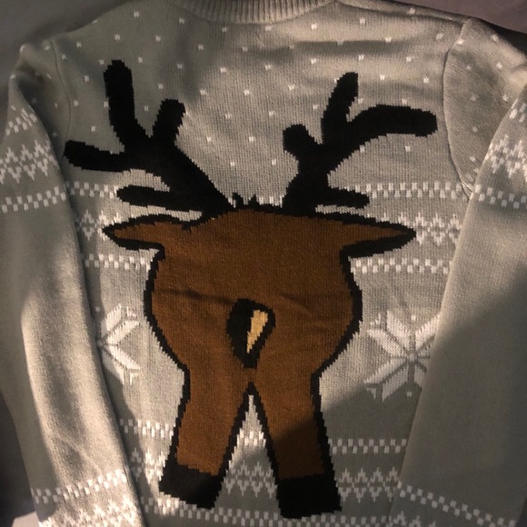 Holiday sweater - Picture 3 of 3